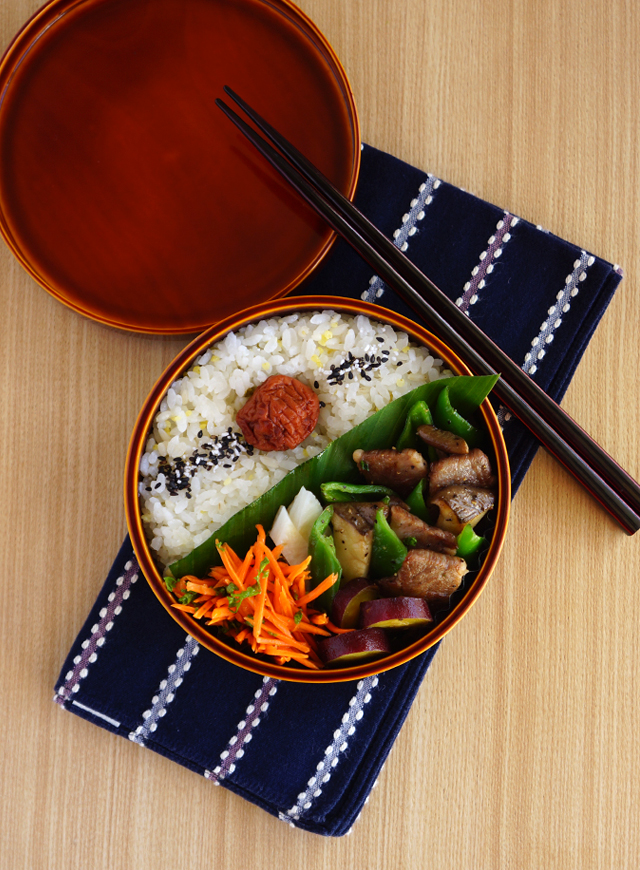 牛肉とピーマンとエリンギの炒め物弁当