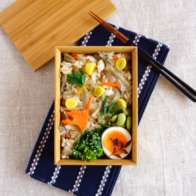 炊き込みご飯弁当