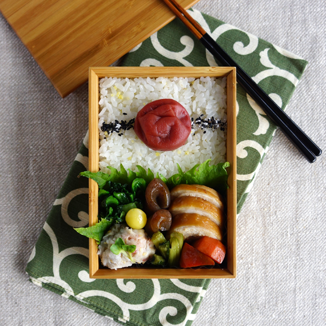 鶏の醤油煮弁当